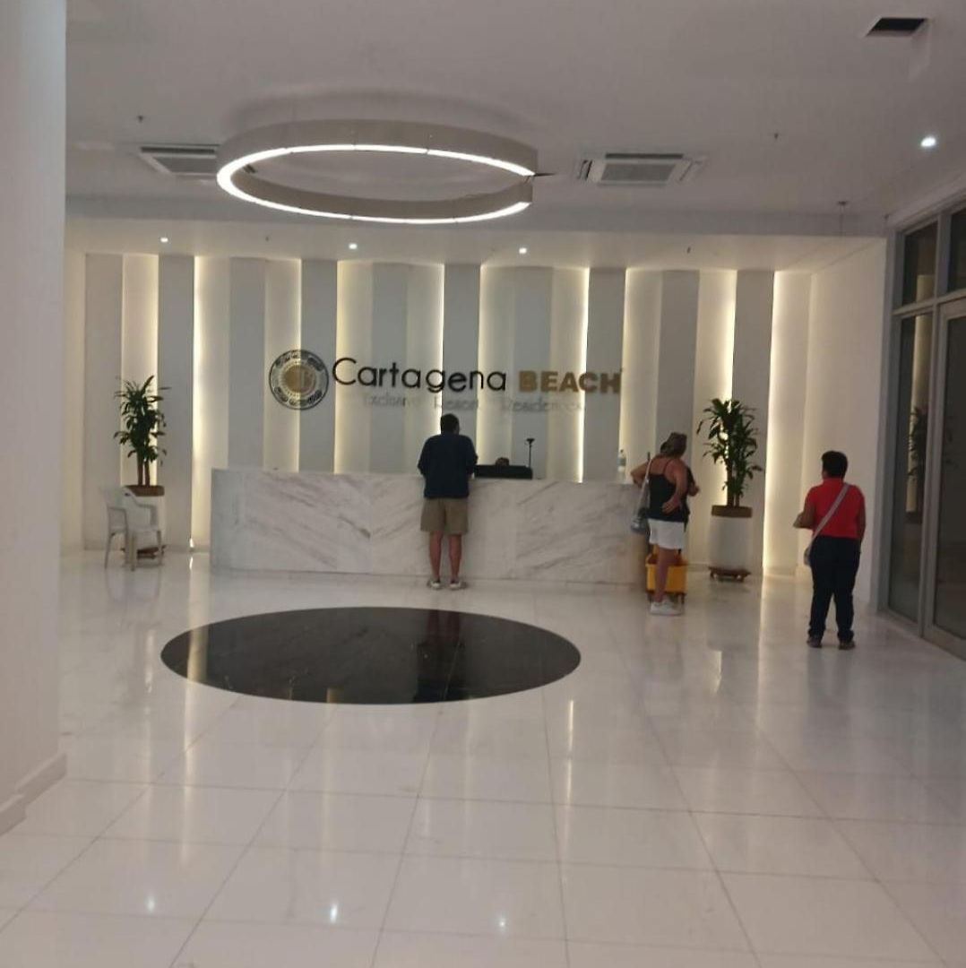 Luxury Aparment Close To The Airport Apartamento