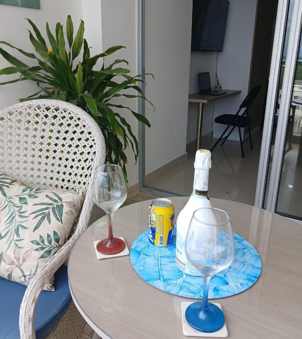 Luxury Aparment Close To The Airport